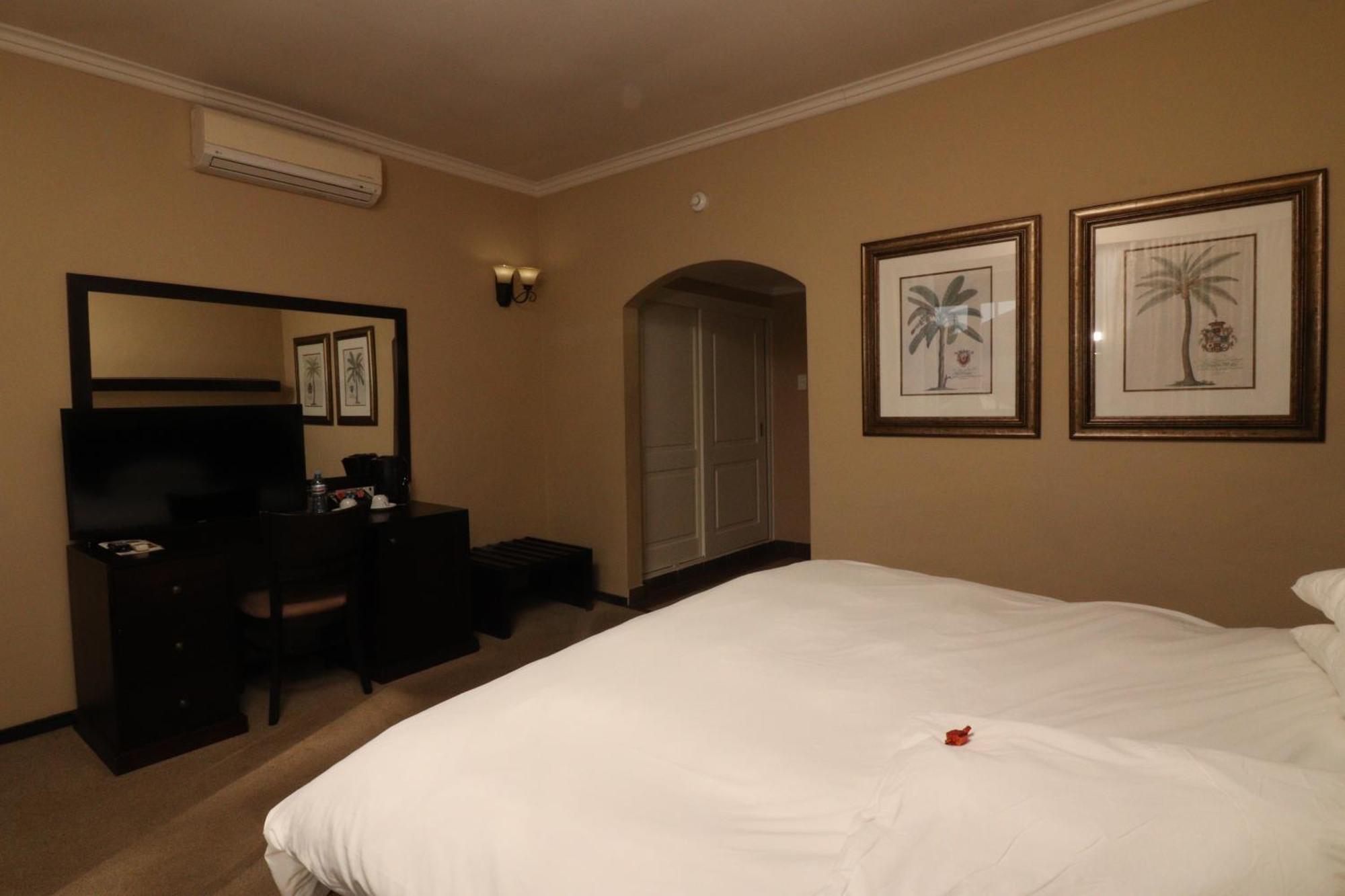 Happy Valley Hotel And Casino إيزولويني المظهر الخارجي الصورة